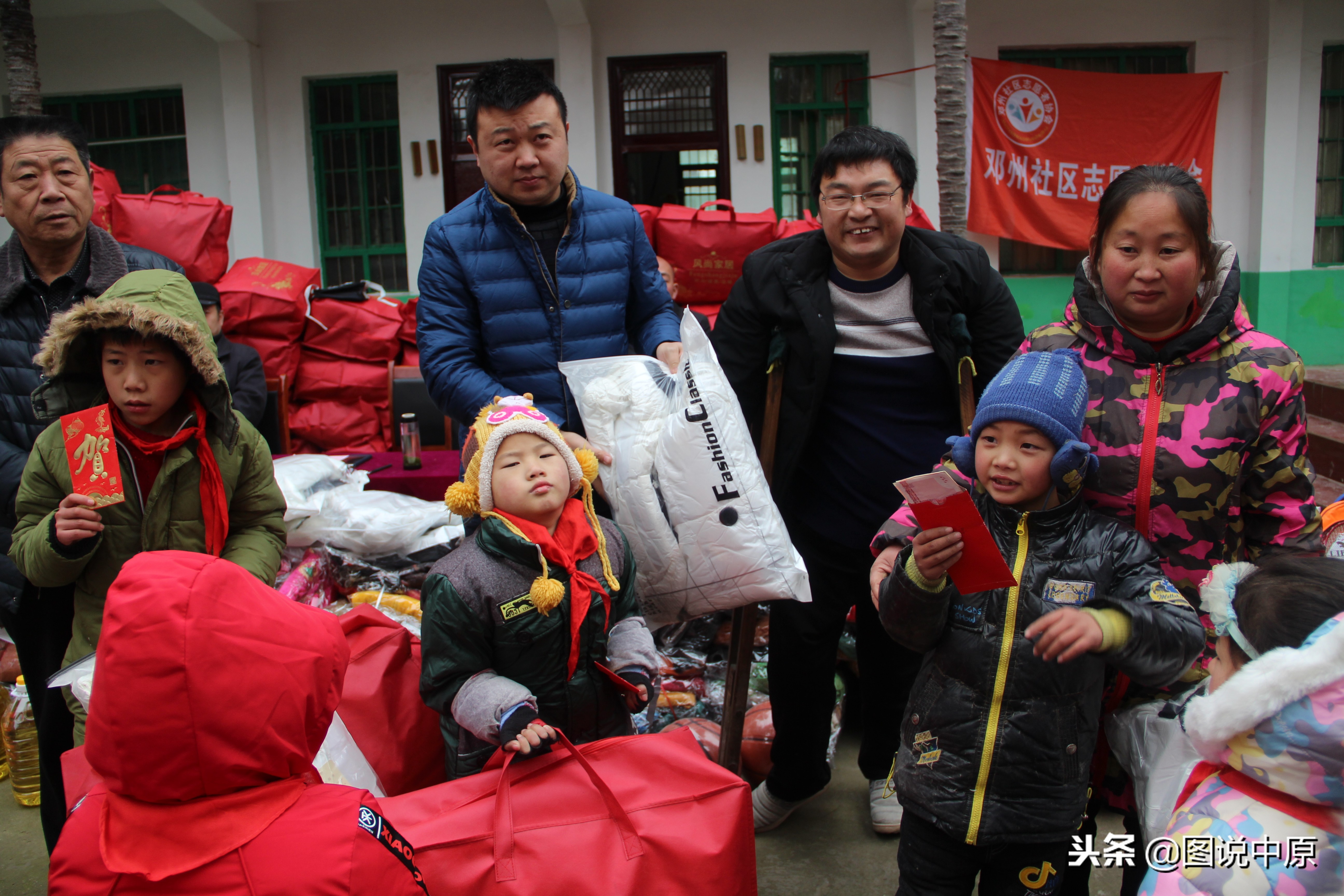 郑州助残志愿者,助残扶弱志愿服务队