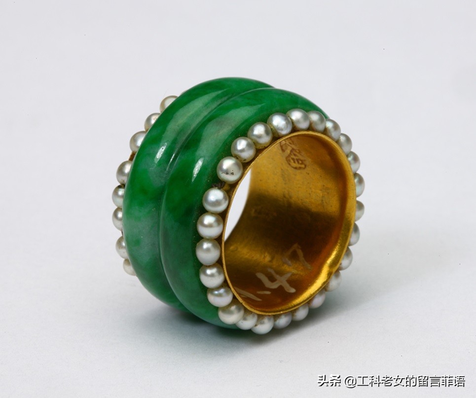 翡翠和卡地亚的区别 (木那翡翠和莫西翡翠哪个好)