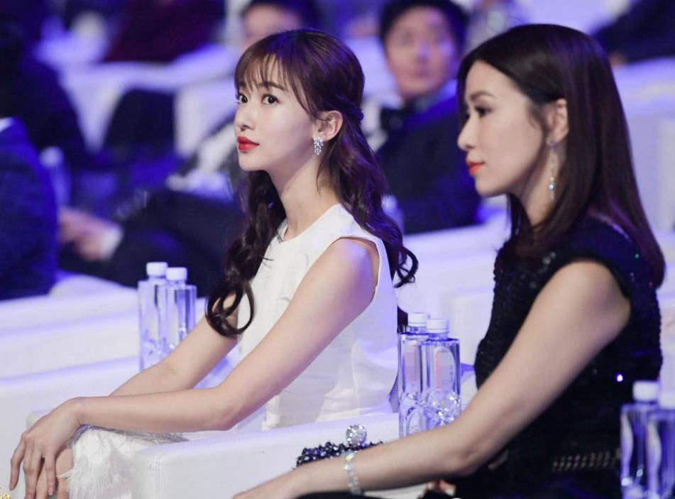 那些一刀切削骨的明星还好吗？后遗症一大堆，小方脸成最大赢家