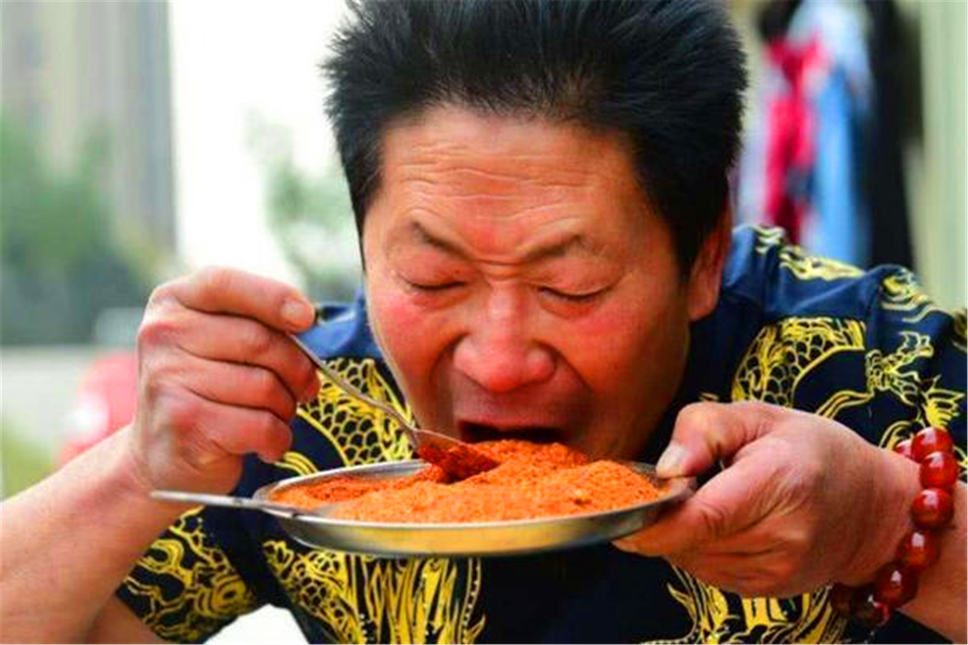 中国辣王李永志吉尼斯世界纪录,中国辣椒王李永志挑战世界辣椒