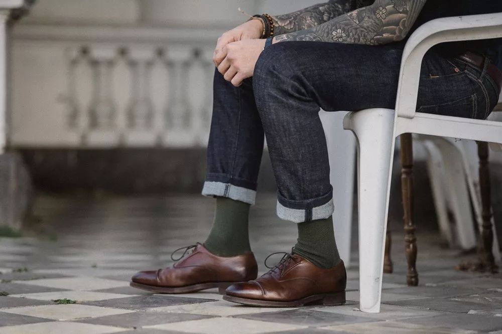 刚入职场的建议50个,初入职场95后10款皮鞋