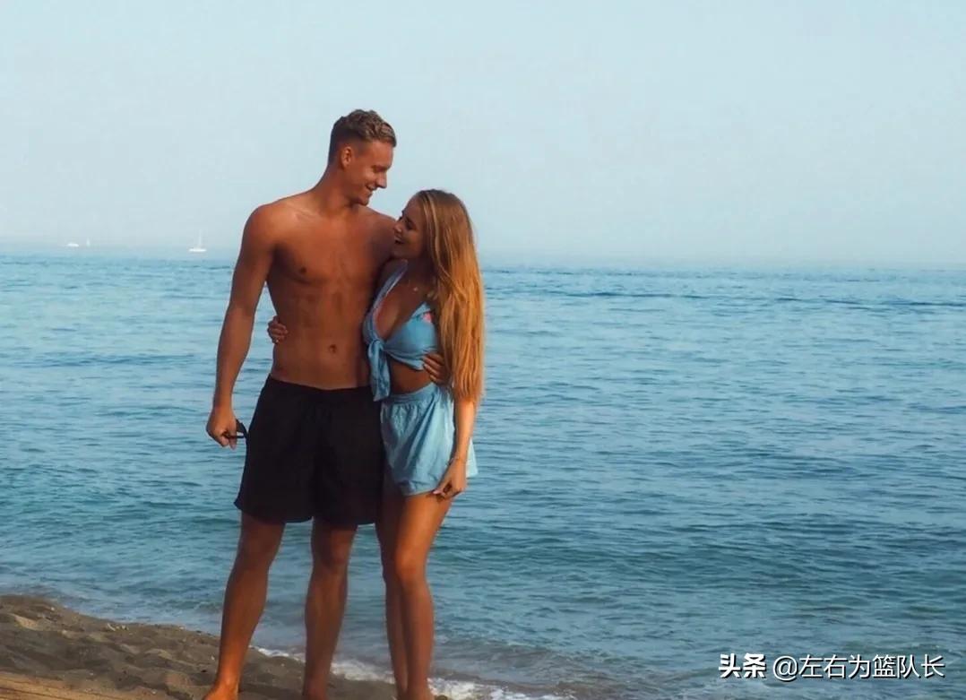 性感超胸娃娃脸！这个德国门将攻击性真强