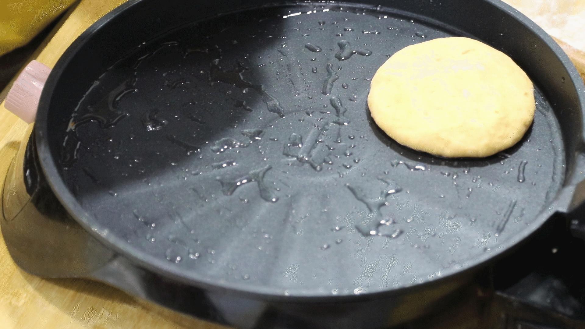 红薯饼的做法发面,红薯饼最好吃的做法不用烤箱