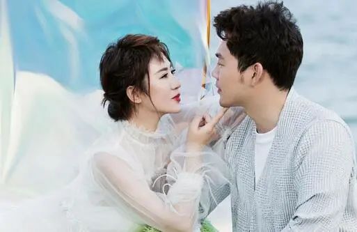 年下男为啥喜欢大龄女,大龄男女的真实感觉