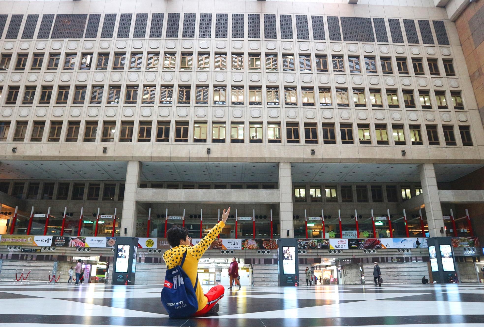 去台湾是出境还是入境,去台湾旅游报团好还是自由行好