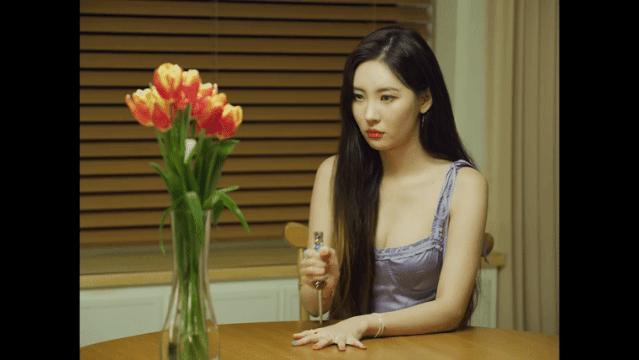 从过气女团到solo天后，宣美是如何在残酷的韩娱圈站稳的？