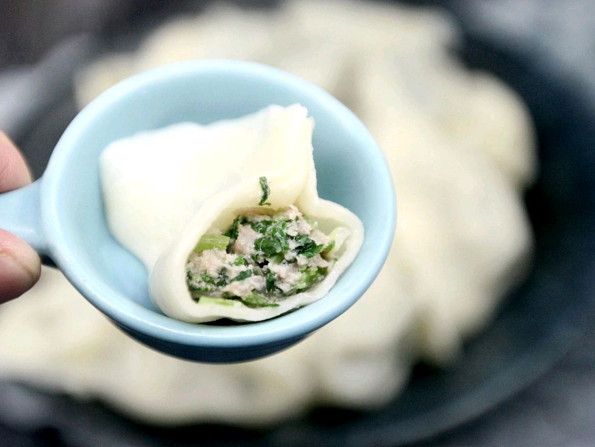 牛肉饺子很柴是什么原因,牛肉饺子馅儿怎么调才能鲜嫩