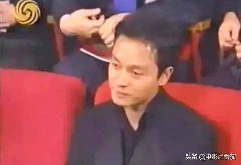 张国荣这一生，不长，刚好够我们“记念”一辈子