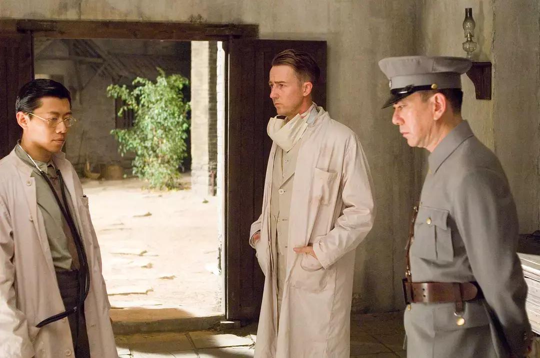 白富美妻子出轨后惨被离婚,白富美婚内出轨