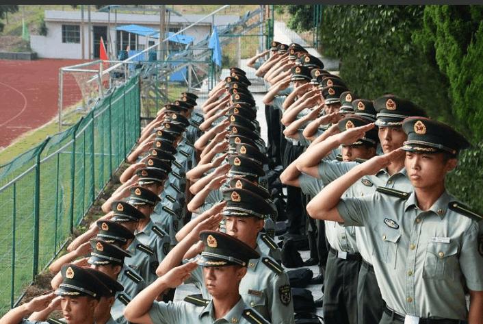 没上大学参军退伍后还能上大学吗,入伍没有保留学籍还可以专升本吗