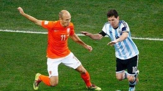 群妖峥嵘，时间慢走——回顾FM2006十大妖星之罗本（八）