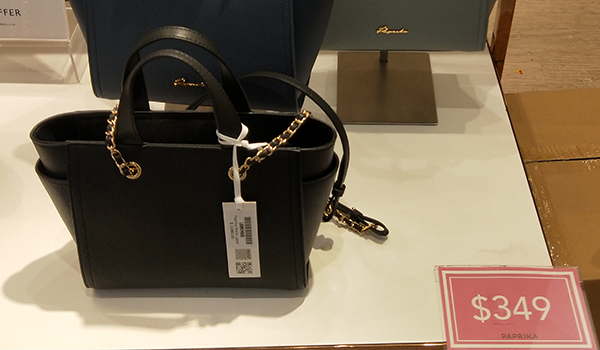 香港paprika男士包,种草papi酱零食