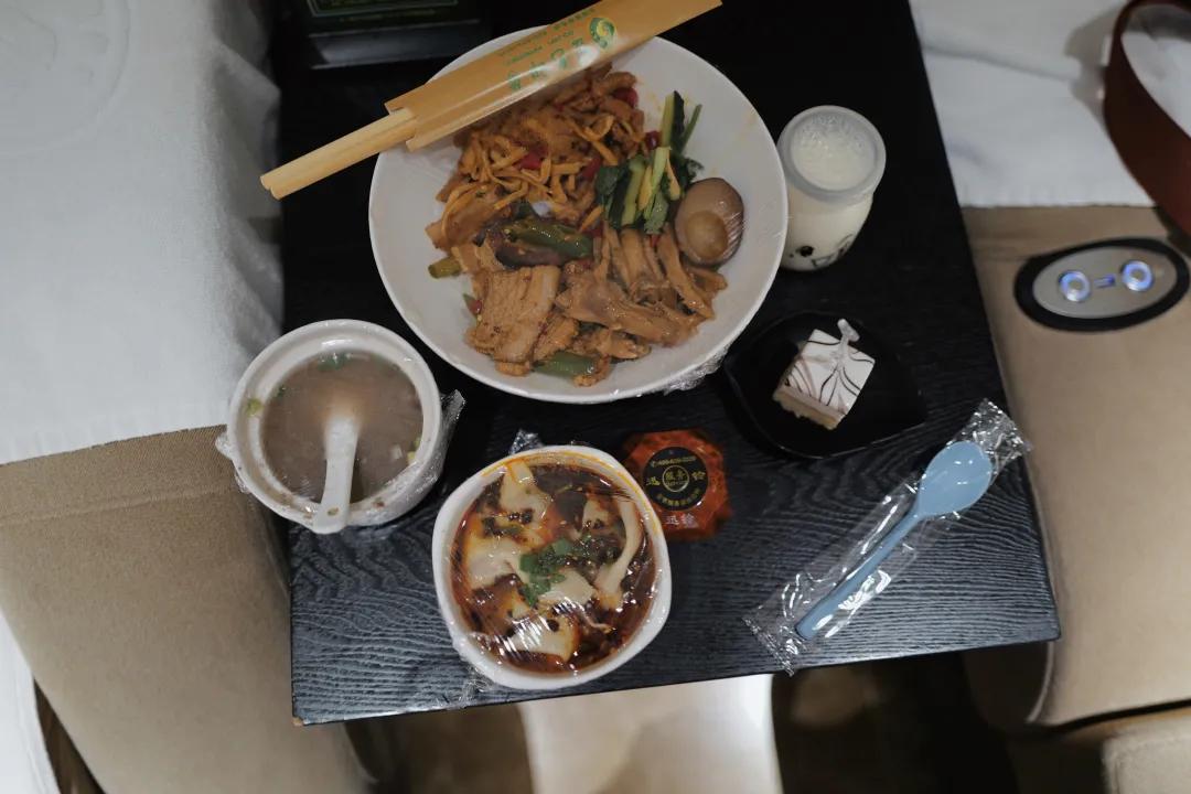 重庆哪几个月不适合旅游,重庆到底值不值得去旅游