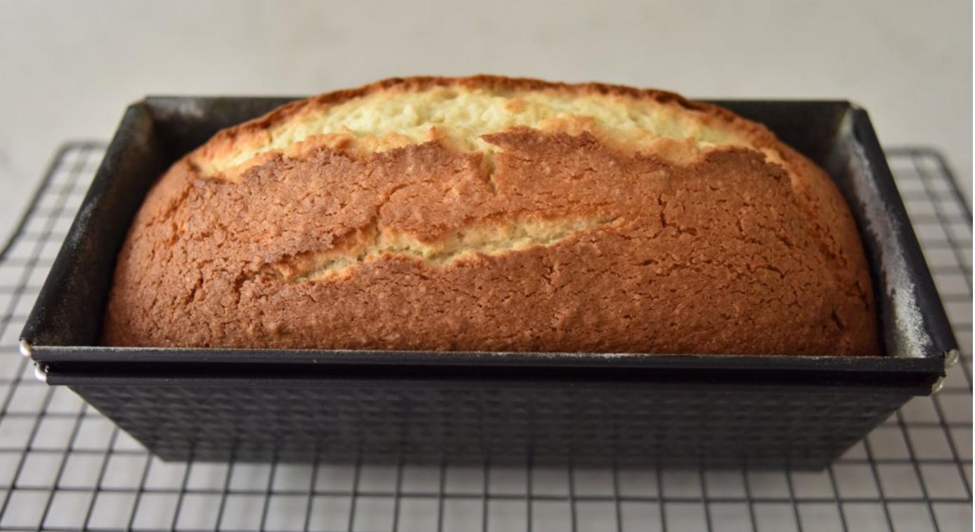 咖啡椰子奶冻蛋糕,椰子奶冻装饰蛋糕