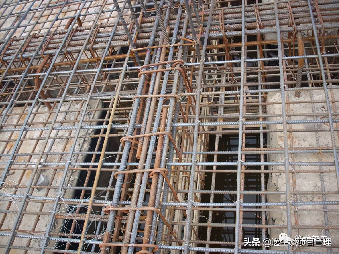 施工现场钢筋安装绑扎通病案例,钢筋质量通病基础知识培训讲义