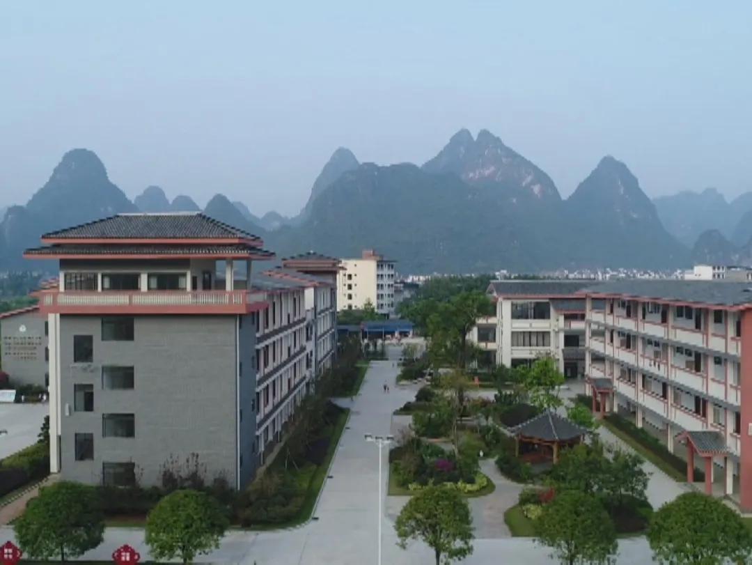 阳朔县阳朔镇第二小学图片,阳朔镇第二小学建设