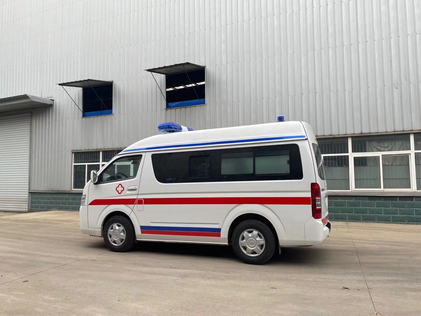 福田风景救护车,福田风景g7救护车生产厂家