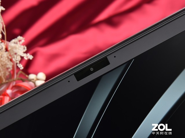 899g机身强塞六核酷睿VAIOSX12评测