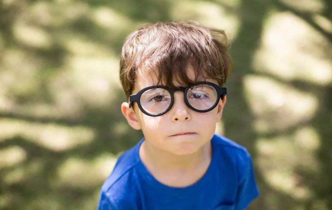 飞行员的眼保健操对近视有缓解吗,儿童近视可以用什么眼操矫正