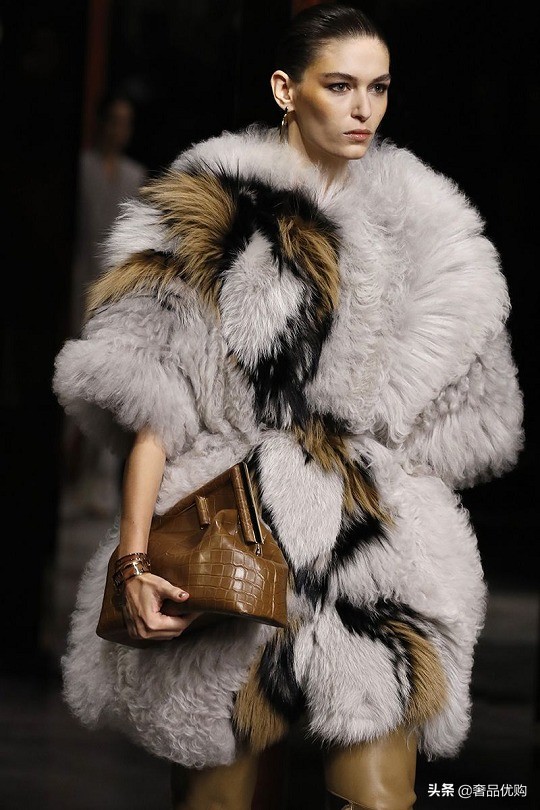 fendi小众包,fendi和明星设计的包