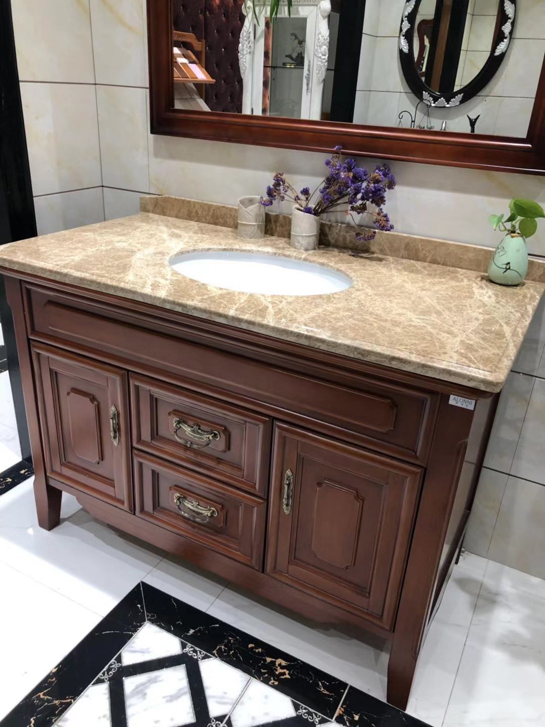 怎么选卫生间花洒马桶和浴柜,卫生间的马桶和淋浴柜怎么选