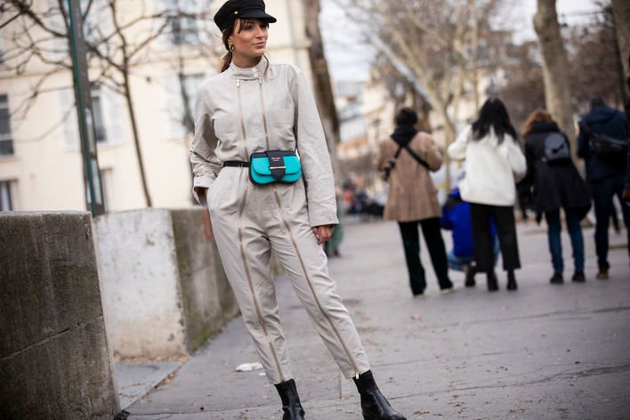 衣服缩水了拉链弯曲怎么恢复原样,衣服拉链有点卡怎么修补小妙招