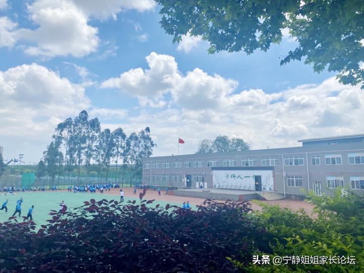 家长热议！实地走访成都五朵私花之一：锦江师大一中