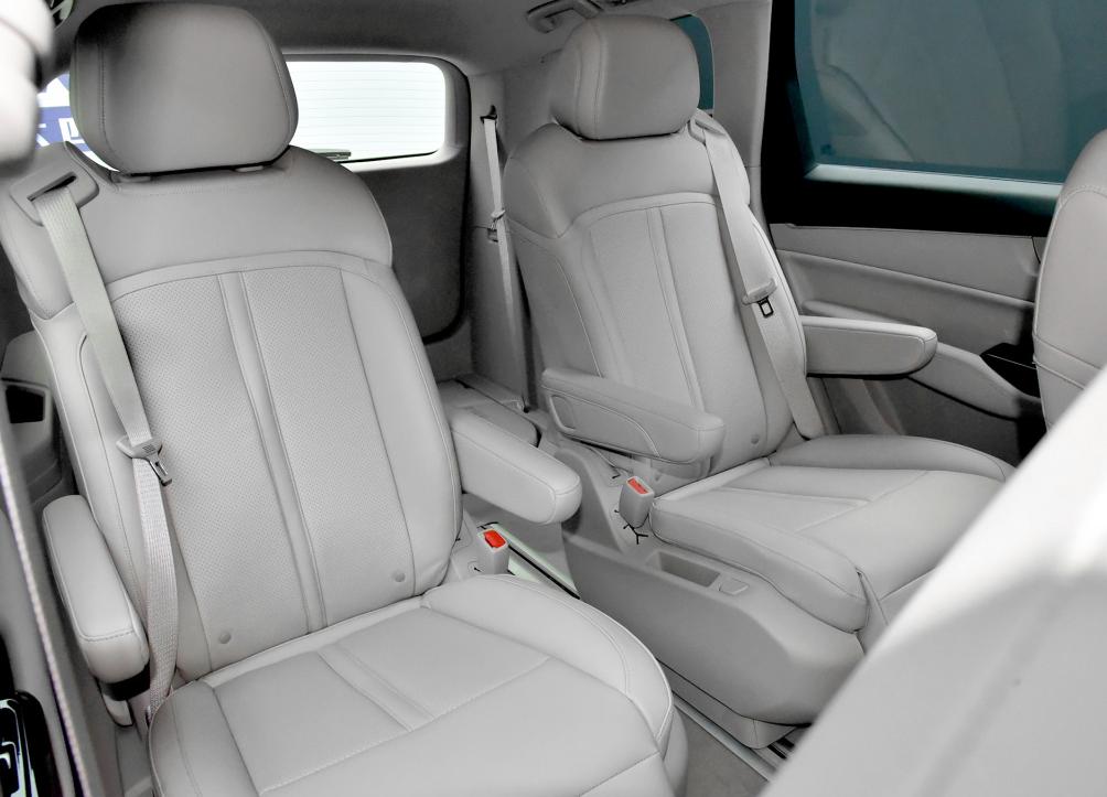 空间大性价比高的车40万,空间大能拉货还便宜的车五万