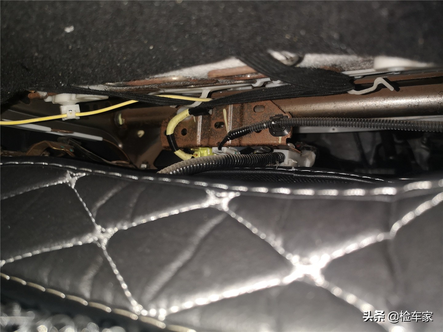 丰田卡罗拉百万纪念版,一代神车丰田卡罗拉