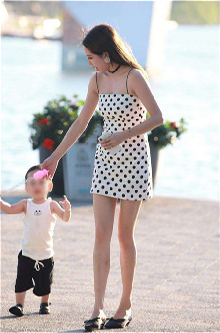 孕妇的肚脐凸好还是凹好,为什么有些孕妇肚脐眼要凸起好丑