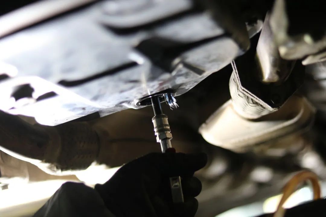 怪兽修车老途观,怪兽修车翻新艾力绅