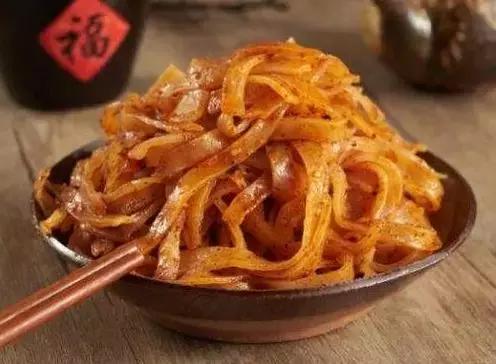 陕西凉皮怎么弄好切,怎么才能调出一份地道的陕西凉皮