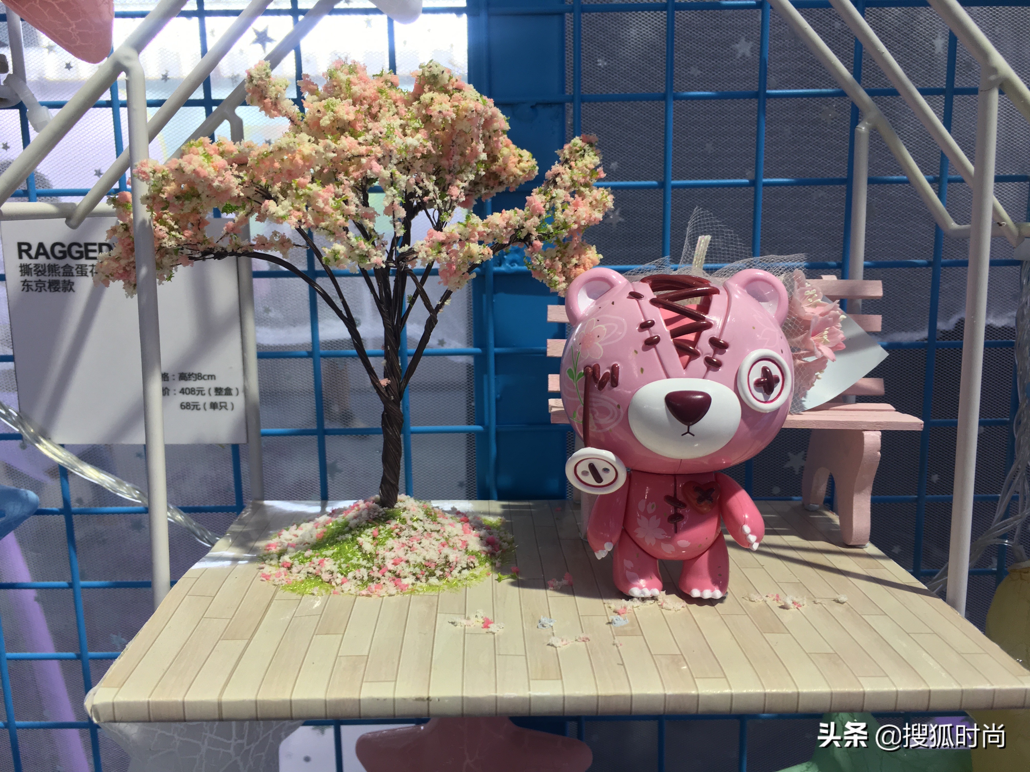 与其眼巴巴看黄晓明因玩具上热搜，不如跟我逛逛京城最潮玩具展