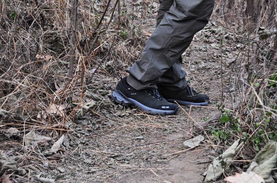 senselead跟绿巨人是一个牌子吗,绿巨人徒步鞋测评