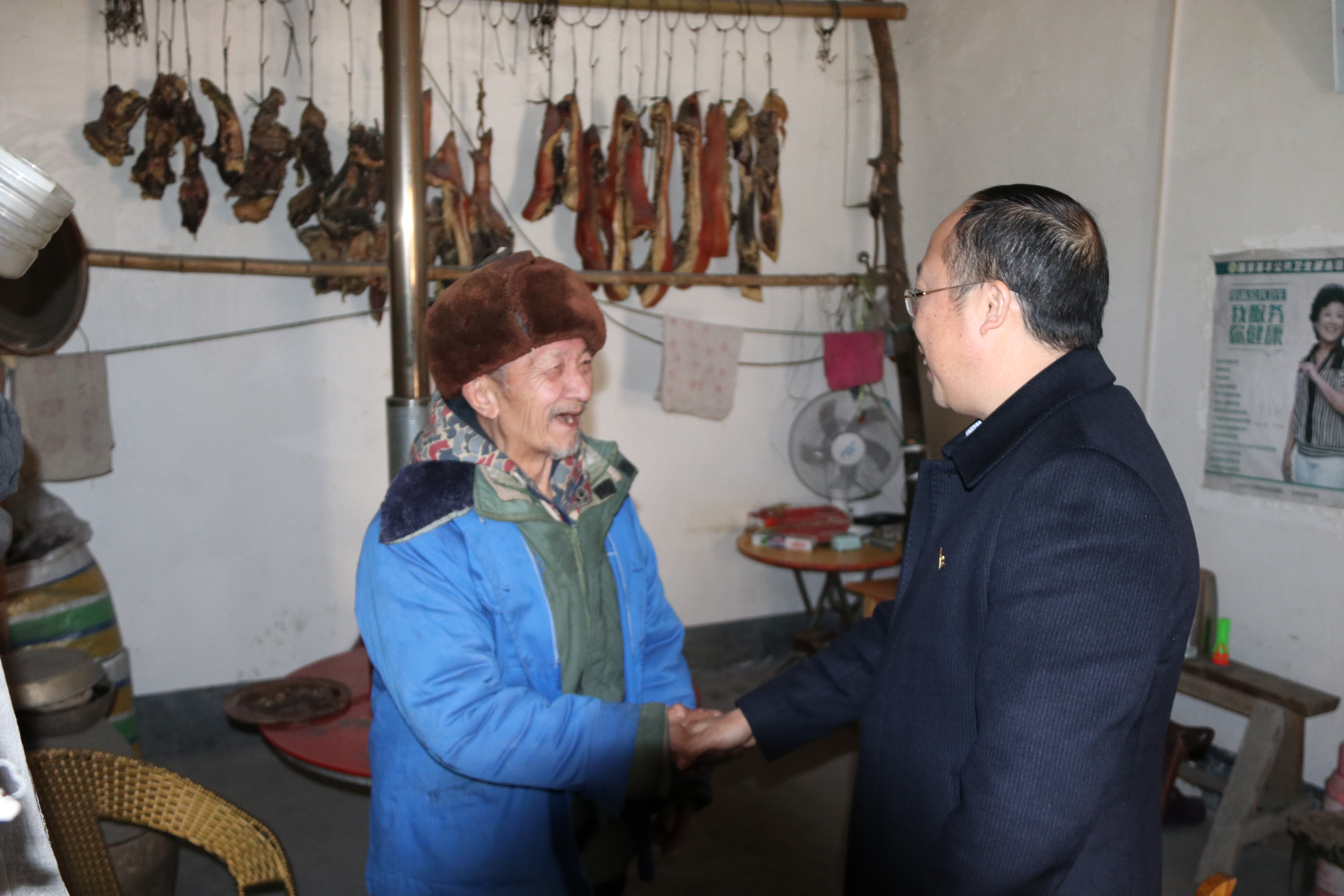 农商银行暖心金融助力脱贫,银行精准扶贫工作报告