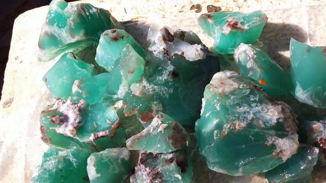 玉髓宝石,玉髓和宝石的区别