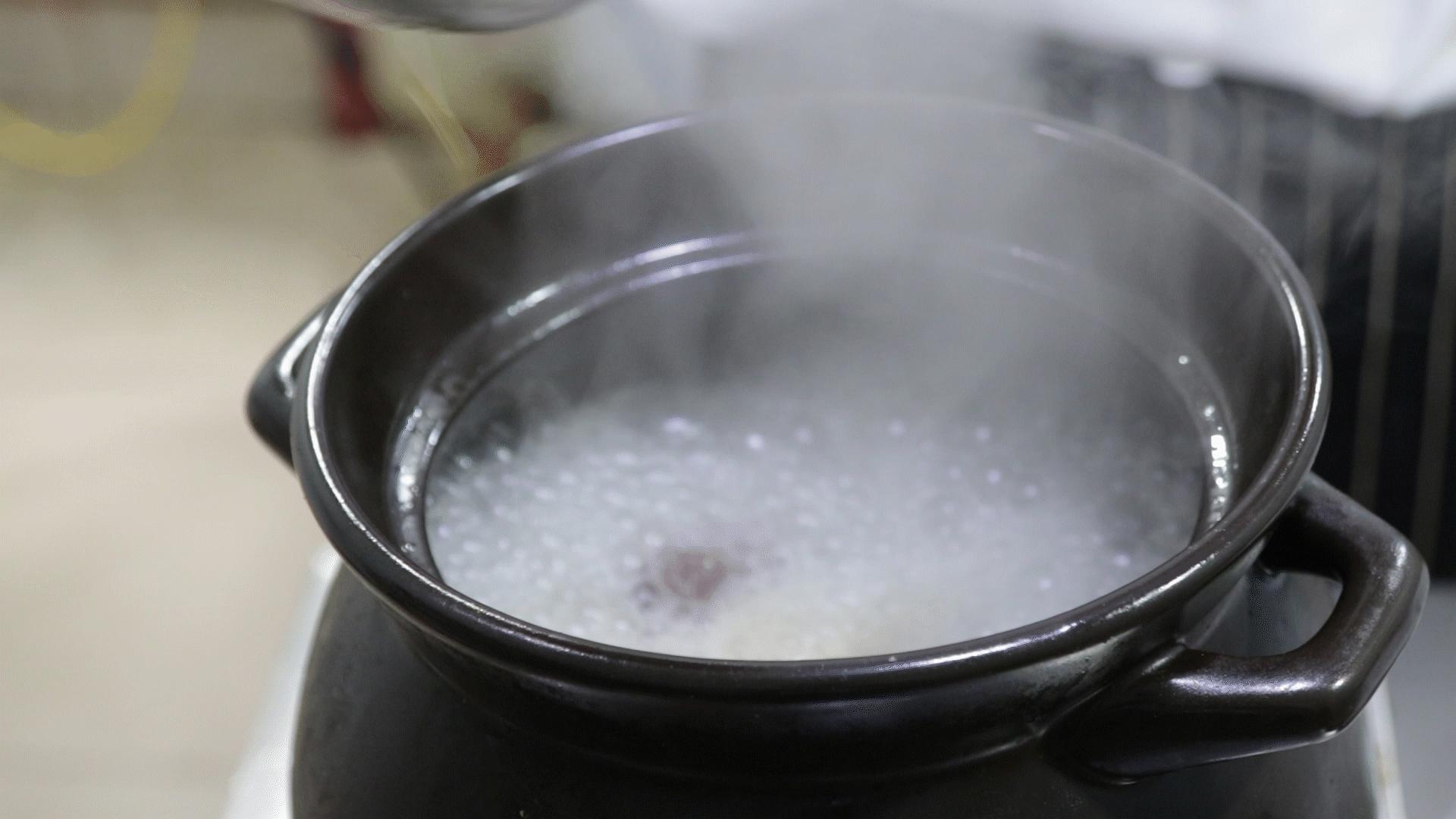 如何将清炖甲鱼汤炖的粘稠,甲鱼汤怎样炖才好喝又白