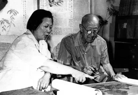 李白唯一传世墨宝真迹，区区25个字，却让宋徽宗毛主席都爱不释手