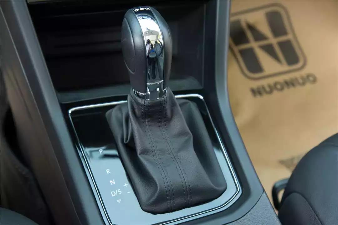 30万左右的7座中大型省油suv,6.5折买新车