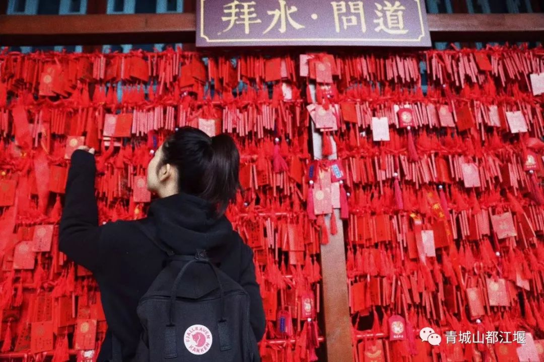 在古村落拍照怎么摆姿势好看,在古堰拍照姿势