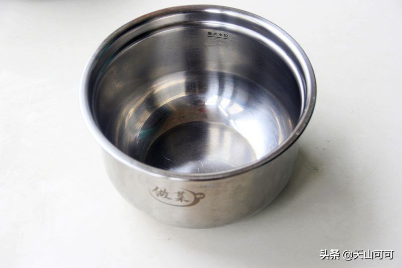 行业首创臻米智能饭煲压力锅，合二为一，做饭做菜，一台就搞定