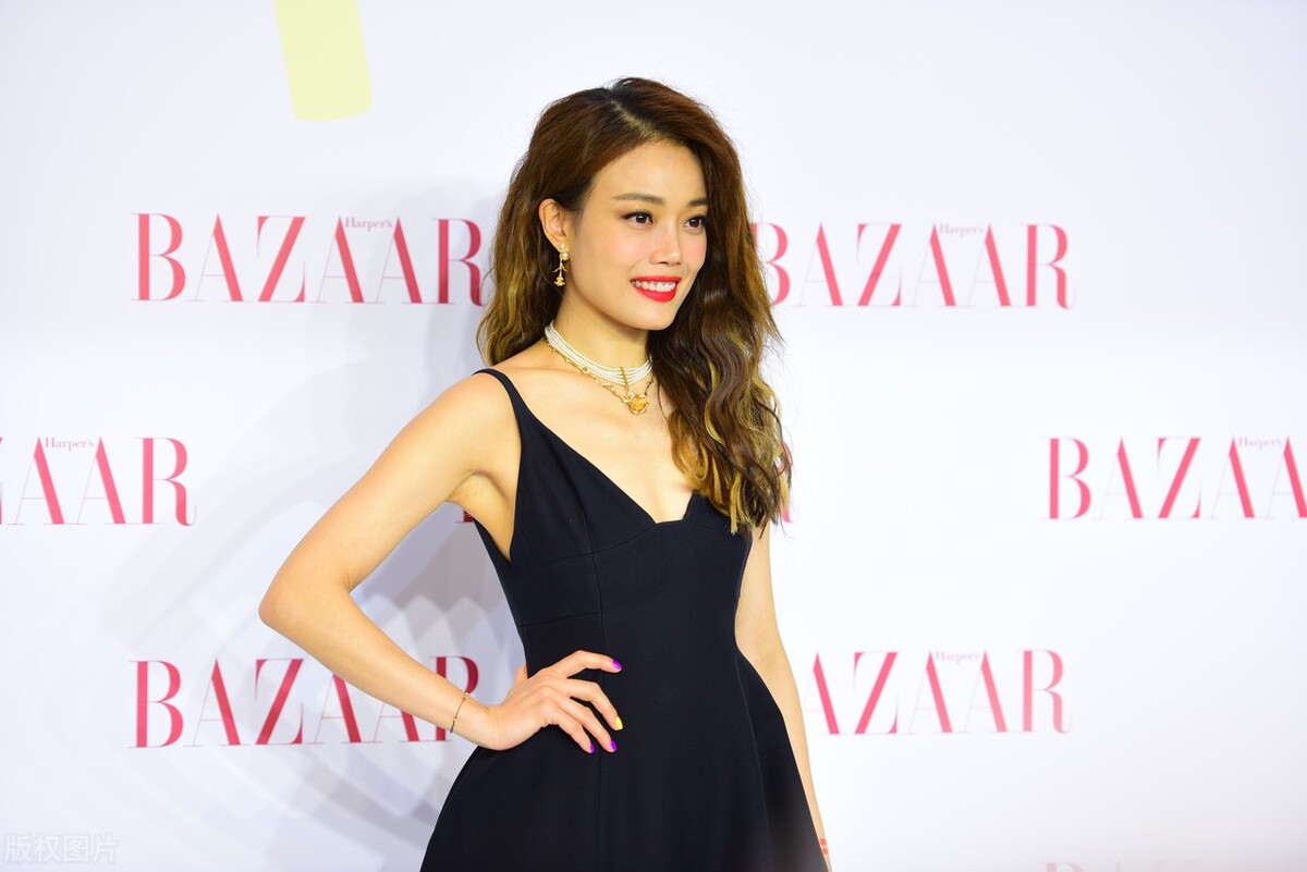 圆脸四方脸国字脸适合什么长发型,脸型与发型搭配国字脸