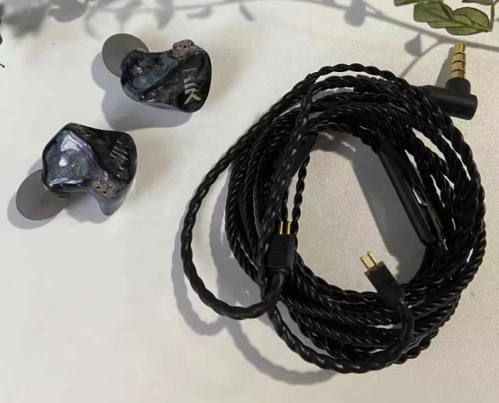 超级好的有线耳机推荐,被安利的耳机