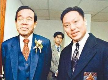 富豪的癖好,地产富豪爱好