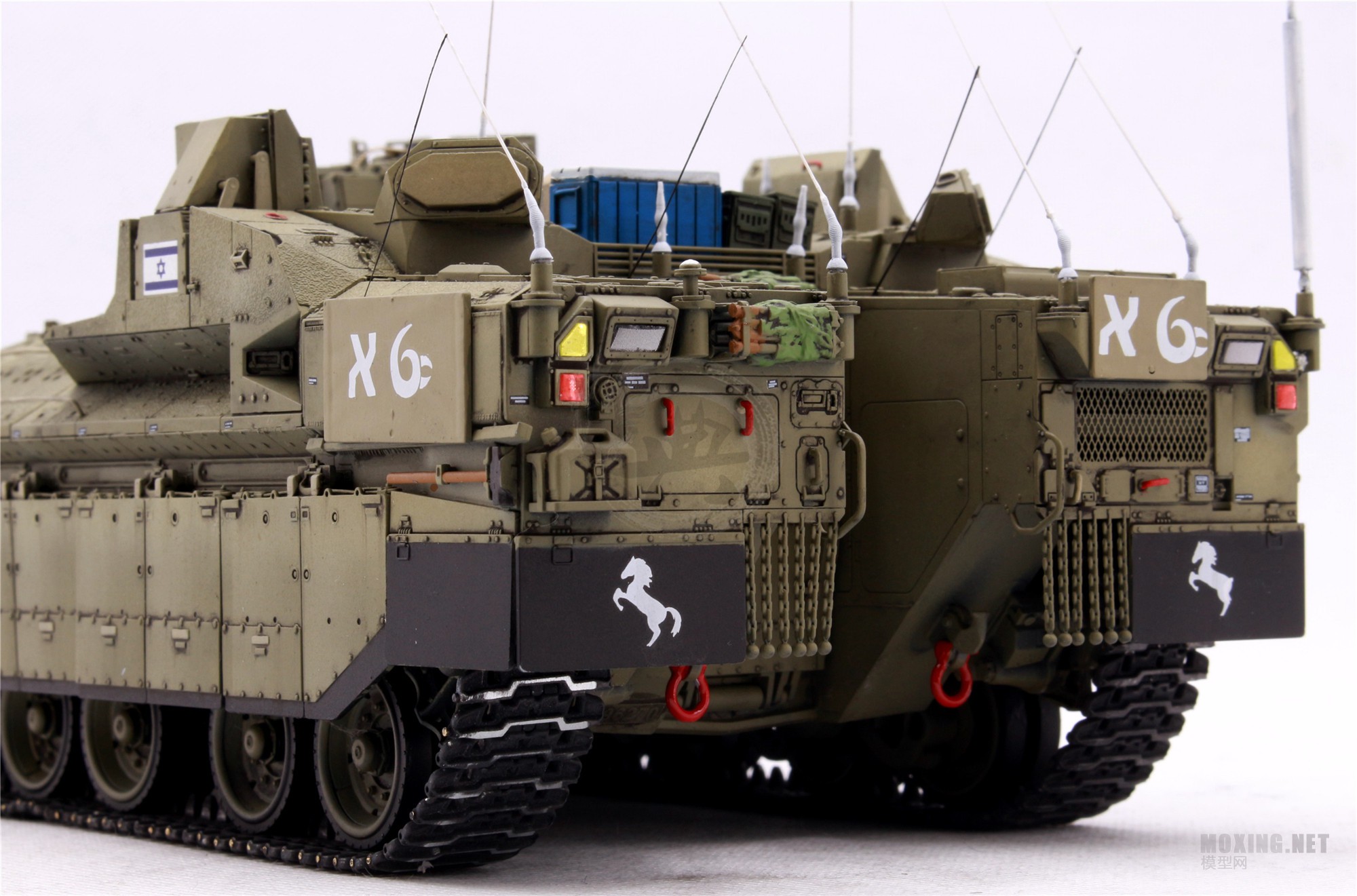 MENG,SS-018-1/35以色列“雌虎”重型装甲运输车-简介与开盒
