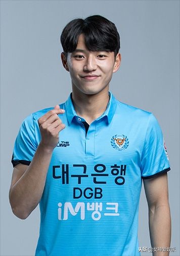 shinee金起范珉豪,shinee崔珉豪李泰民