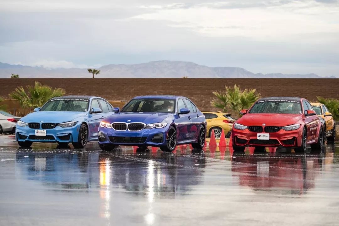 f30330i车主,宝马f30330i1千转行驶时抖动