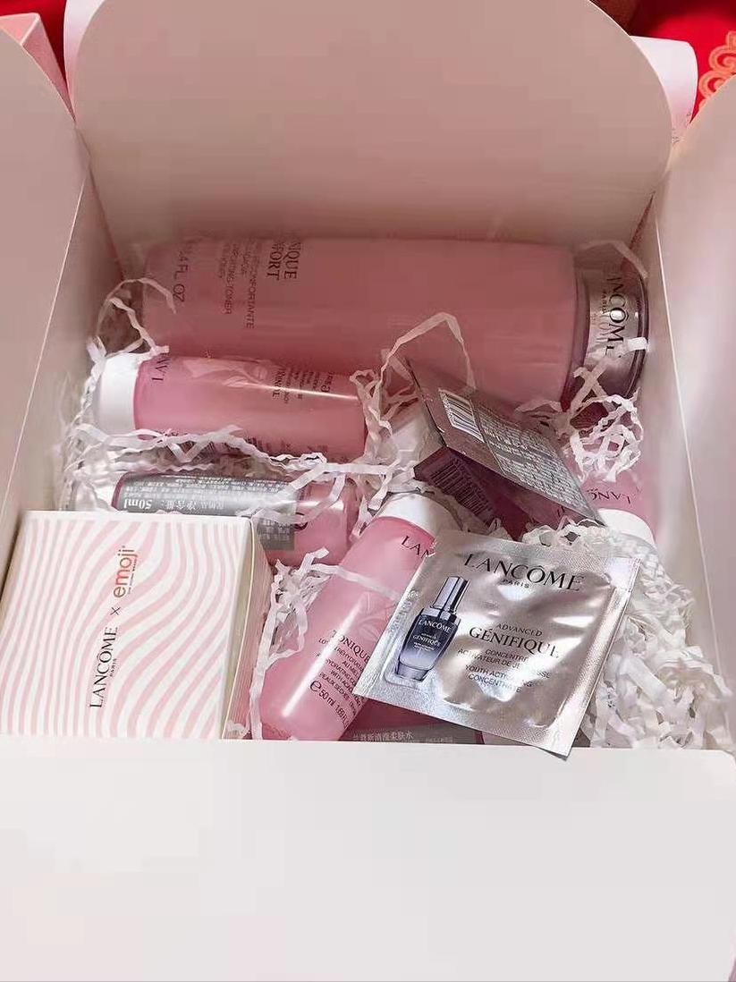 兰蔻大粉水容易过敏吗,兰蔻大粉水的问题