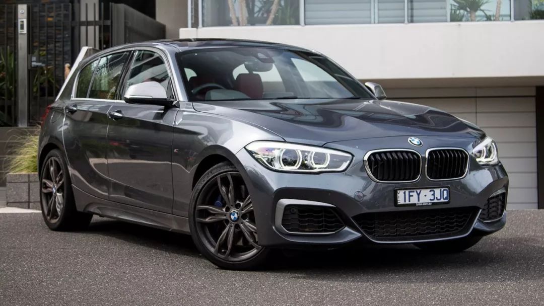 为什么宝马摩托车刹车好用,为啥宝马刹车那么硬