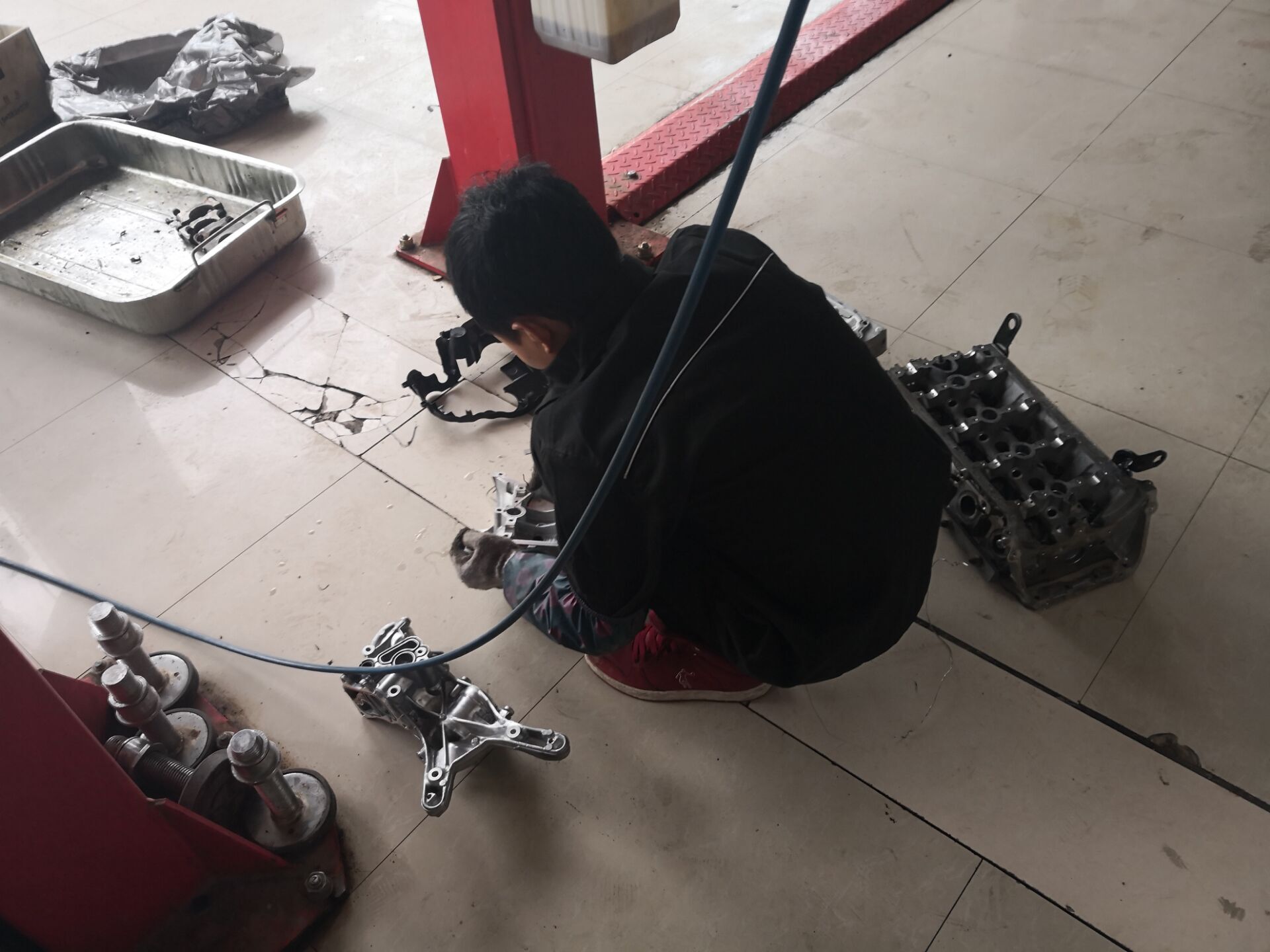 奥迪q3轿跑版烧机油吗,19款奥迪q3会烧机油吗